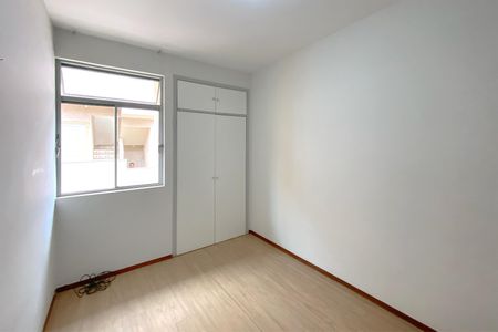 Apartamento à venda com 98m², 3 quartos e 1 vagaQuarto 2