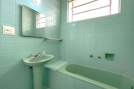 Apartamento à venda com 98m², 3 quartos e 1 vagaBanheiro