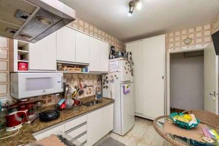 Apartamento à venda com 60m², 2 quartos e 1 vagaCozinha