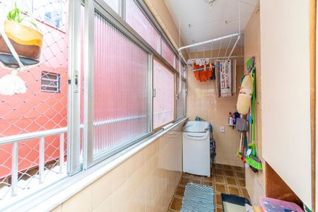 Apartamento à venda com 60m², 2 quartos e 1 vagaÁrea de Serviço