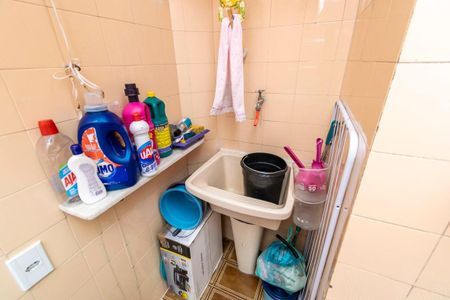 Apartamento à venda com 60m², 2 quartos e 1 vagaÁrea de Serviço