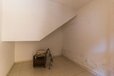 Casa de condomínio para alugar com 300m², 3 quartos e 2 vagasDepósito