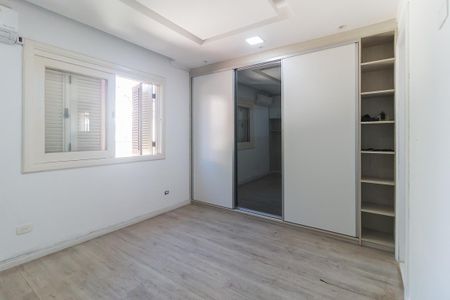 Casa de condomínio para alugar com 300m², 3 quartos e 2 vagasSuíte 1