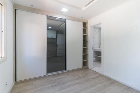 Casa de condomínio para alugar com 300m², 3 quartos e 2 vagasSuíte 1