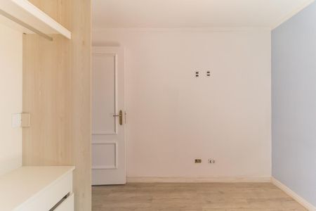 Casa de condomínio para alugar com 300m², 3 quartos e 2 vagasQuarto 1