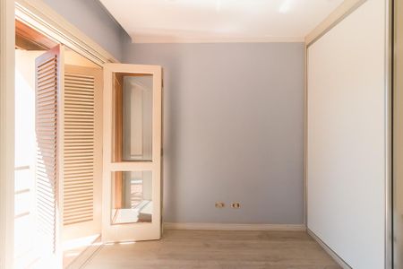 Casa de condomínio para alugar com 300m², 3 quartos e 2 vagasQuarto 1