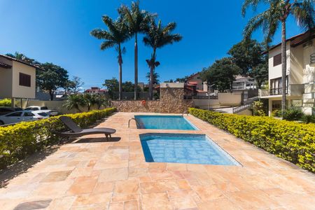 Casa de condomínio para alugar com 300m², 3 quartos e 2 vagasÁrea comum - Piscina