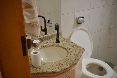 Apartamento à venda com 90m², 2 quartos e 2 vagasBanheiro
