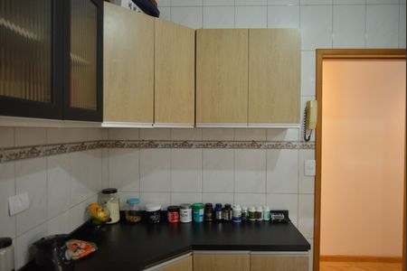 Apartamento à venda com 90m², 2 quartos e 2 vagasCozinha
