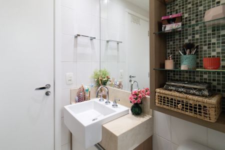 Apartamento à venda com 87m², 2 quartos e 2 vagasBanheiro