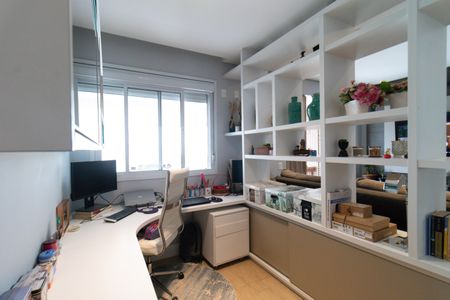 Apartamento à venda com 87m², 2 quartos e 2 vagasEscritório
