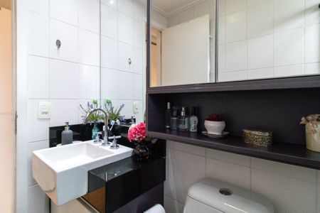 Apartamento à venda com 87m², 2 quartos e 2 vagasBanheiro da Suíte