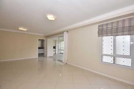 Apartamento para alugar com 142m², 3 quartos e 2 vagasSala