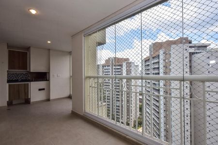 Apartamento para alugar com 142m², 3 quartos e 2 vagasVaranda