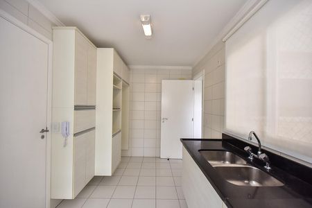 Apartamento para alugar com 142m², 3 quartos e 2 vagasCozinha