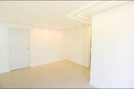 Sala de apartamento à venda com 2 quartos, 48m² em Imperial de São Cristóvão, Rio de Janeiro