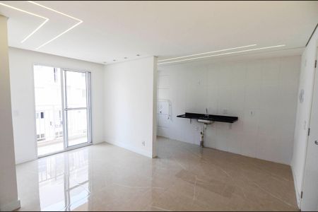 Sala de apartamento à venda com 2 quartos, 48m² em Imperial de São Cristóvão, Rio de Janeiro