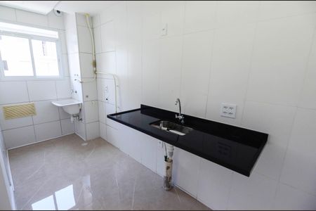 Apartamento à venda com 48m², 2 quartos e 1 vagaCozinha