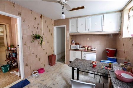 Apartamento à venda com 173m², 3 quartos e 2 vagasCozinha