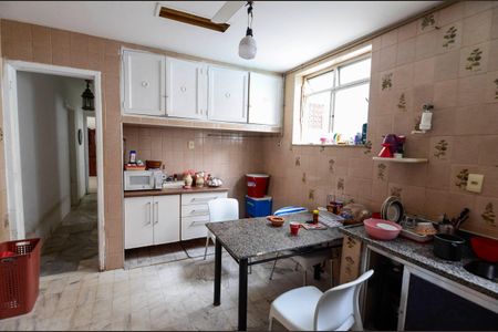 Apartamento à venda com 173m², 3 quartos e 2 vagasCozinha