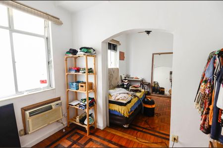 Apartamento à venda com 173m², 3 quartos e 2 vagasQuarto 1