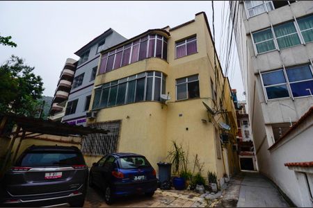 Apartamento à venda com 173m², 3 quartos e 2 vagasFachada