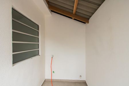 Casa para alugar com 120m², 2 quartos e 1 vagaÁrea de Serviço