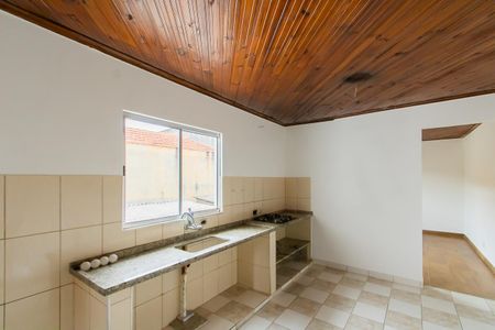 Casa para alugar com 120m², 2 quartos e 1 vagaCozinha