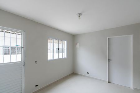 Casa para alugar com 120m², 2 quartos e 1 vagaSala da casa 2