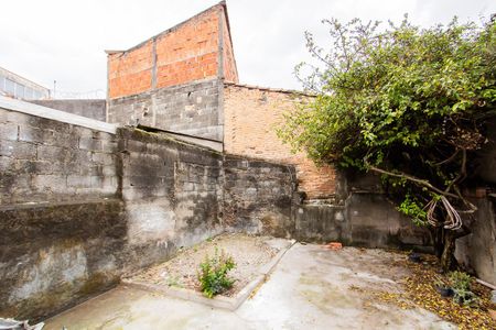 Casa para alugar com 120m², 2 quartos e 1 vagaQuintal