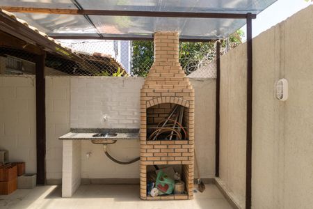 Apartamento para alugar com 135m², 2 quartos e 1 vaga Apartamento para alugar com 135m², 2 quartos e 1 vagaÁrea externa