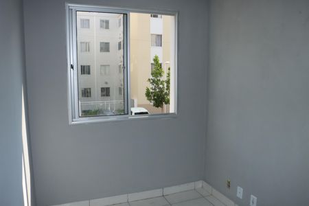 Quarto de apartamento para alugar com 3 quartos, 64m² em Jardim Monte Santo, Cotia