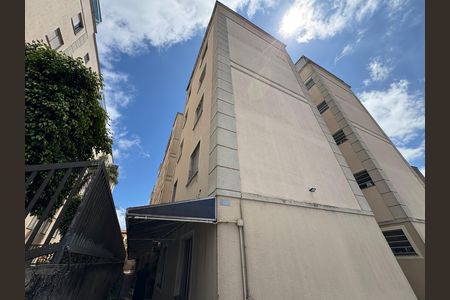Fachada do bloco de apartamento à venda com 2 quartos, 50m² em Parque Sao Vicente, Santo André