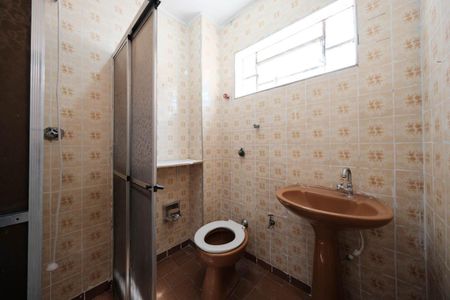 Banheiro de casa para alugar com 1 quarto, 60m² em Jardim Nordeste, São Paulo