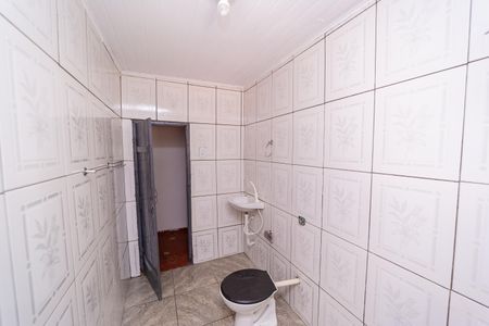 Casa à venda com 60m², 1 quarto e sem vaga Casa à venda com 60m², 1 quarto e sem vagaBanheiro