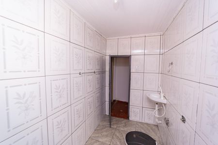 Casa à venda com 60m², 1 quarto e sem vaga Casa à venda com 60m², 1 quarto e sem vagaBanheiro