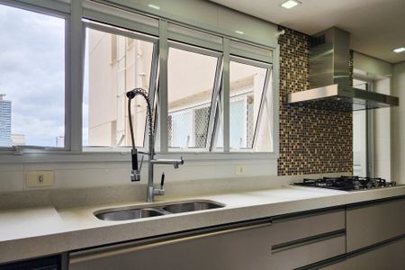 Apartamento para alugar com 155m², 3 quartos e 3 vagasCozinha