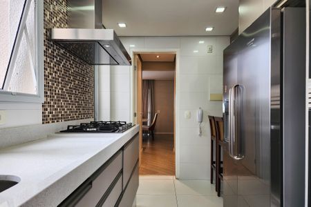Apartamento para alugar com 155m², 3 quartos e 3 vagasCozinha