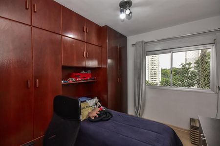Apartamento à venda com 147m², 4 quartos e 2 vagasQuarto 2