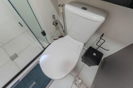 Apartamento para alugar com 37m², 2 quartos e sem vaga Apartamento para alugar com 37m², 2 quartos e sem vagaBanheiro Social