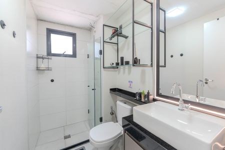 Apartamento para alugar com 37m², 2 quartos e sem vaga Apartamento para alugar com 37m², 2 quartos e sem vagaBanheiro Social