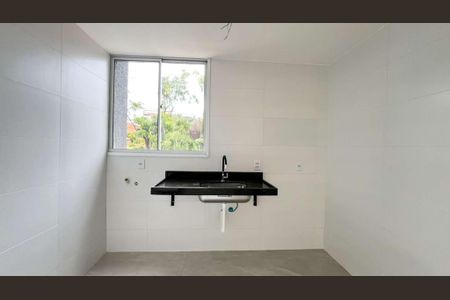 Apartamento à venda com 2 quartos, 52m² em Santa Rosa, Belo Horizonte