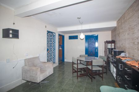 Casa para alugar com 200m², 4 quartos e 2 vagasSala