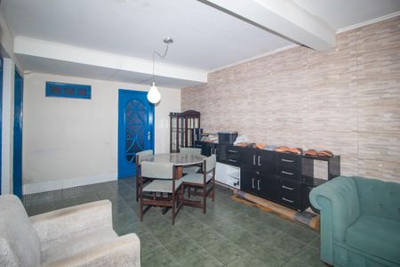 Sala de casa para alugar com 4 quartos, 200m² em Aberta dos Morros, Porto Alegre