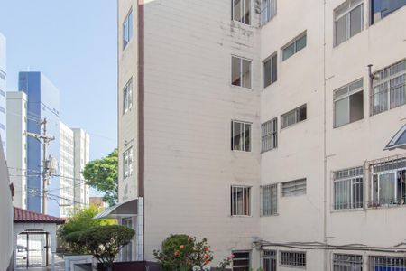 Apartamento à venda com 56m², 2 quartos e 1 vaga Apartamento à venda com 56m², 2 quartos e 1 vagaFachada