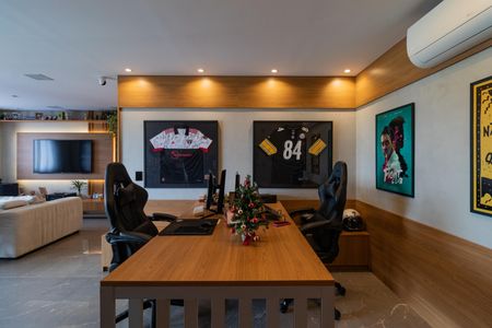 Apartamento à venda com 81m², 2 quartos e 2 vagasSala