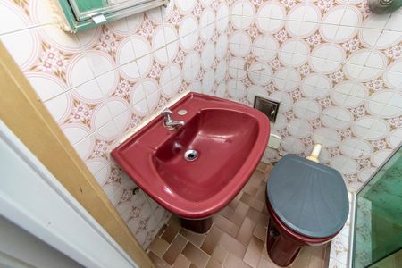 Apartamento para alugar com 60m², 2 quartos e sem vagaBanheiro da Suíte