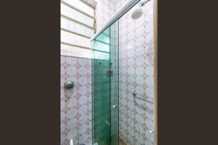 Apartamento para alugar com 60m², 2 quartos e sem vagaBanheiro da Suíte
