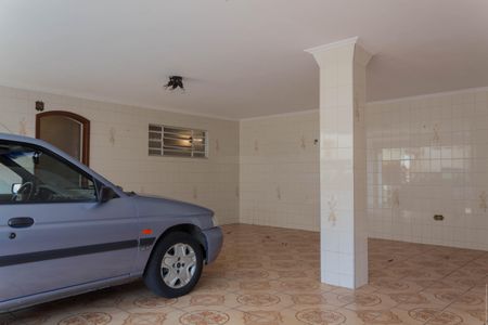 Casa à venda com 254m², 5 quartos e 6 vagasGaragem