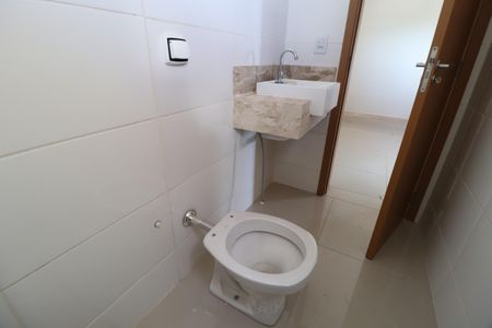 Apartamento para alugar com 70m², 2 quartos e 2 vagasBanheiro da Suíte